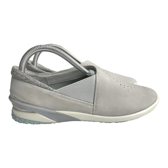 ECCO Women's Grey Trainers size 39 ( 8- 8.5 US) - Picture 3 of 11